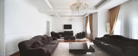 Zagreb, Donji grad, Marulićev trg – luksuzan ured od 280 m² za najam