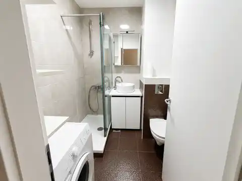 Zagreb, Jarun - zu vermieten, 2-Zimmer-Wohnung 63 m², 1. Stock, ruhige Lage