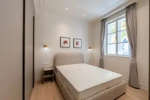 Stan 40 m² za najam — prvi najam, Centar