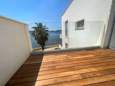 Zara, Sukošan - Attico di lusso in prima fila sul mare