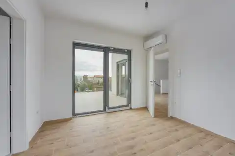 Kaštelir-Labinci - Dvojna kuća s bazenom i pogledom na more