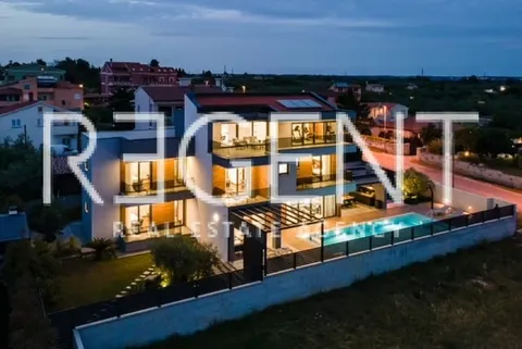 Istria, Fasana - Villa moderna con vista mare