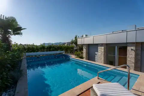Dubrovnik - Wyjątkowy penthouse z basenami w pięknym Dubrowniku