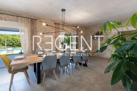 Istra, Tinjan – Elegantna vila z bazenom