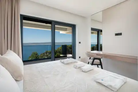 Makarska, Brela - Luxusná vila s panoramatickým výhľadom na more 317 m2