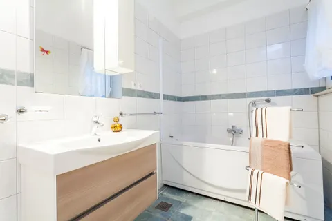Ostrov Korčula – Okouzlující vila v zátoce s bazénem 460 m2