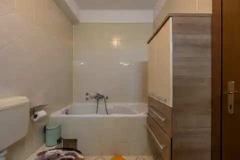 Zagreb, Lanište - Četverosoban stan s terasom i parkingom