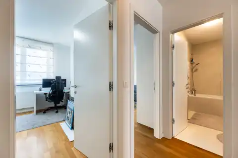 Stan 112 m², Vrbani — 3 spavaće sobe, balkon, 2 garaže