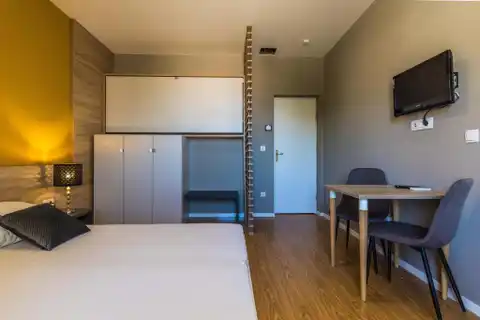 Makarska, Baška Voda - Apartamentowiec z 18 jednostkami mieszkalnymi