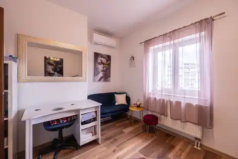 Zagreb, Lanište - Četverosoban stan s terasom i parkingom