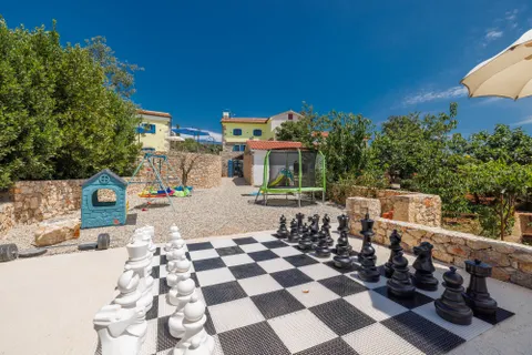 Krk - Luxusná vila na prenájom 135 m2