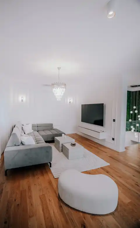 Zagreb, Remete – Vrhunski četverosoban stan 125 m² za najam