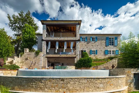 Istrie, Sveti Lovreč – Luxusní kamenná vila