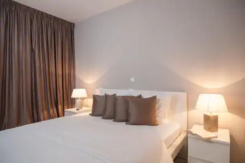 Split, Žnjan -  dvosoban s balkonom, drugi red od mora