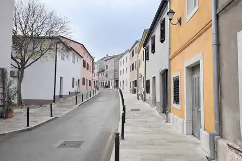 Istra, Vrsar - autentična kamena kuća u srcu grada