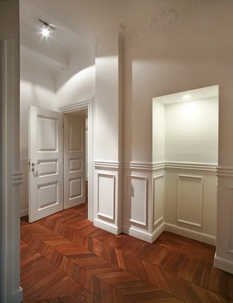 Zagreb, Donji grad, Marulićev trg – luksuzan ured od 280 m² za najam