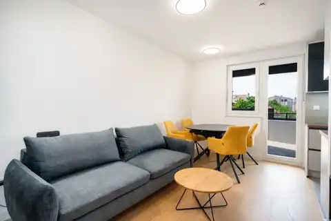 Split, Mejaši - Einzimmerwohnung mit Terrasse und Außenstellplatz