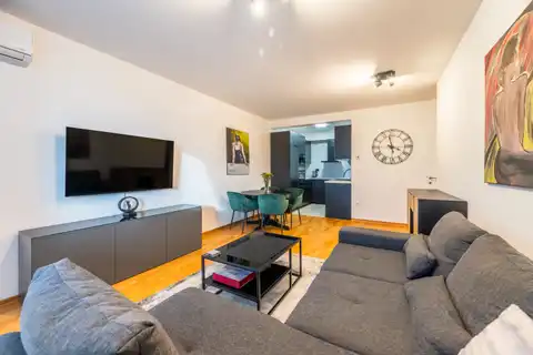 Загреб, Нижний город - Двухкомнатная современная квартира в аренду в новостройке.