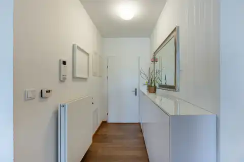 Zagreb, Bukovačka – trosobni stan 74 m², loggia, novogradnja