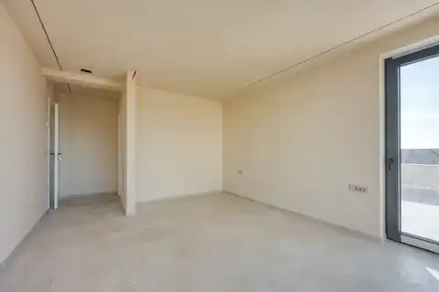 Poreč – Moderna vila s pogledom na more