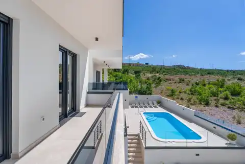 Zadar, Rovanjska - Newly built villa with a pool and sea view
