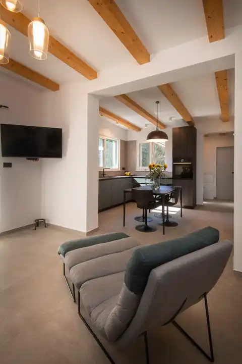 Split, Meje - Ground floor house with a yard