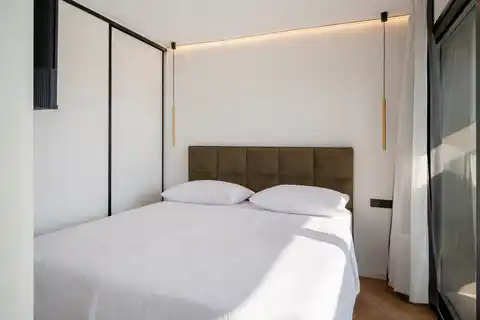 Split, Centar-Luksuzno renoviran trosoban stan u centru Splita