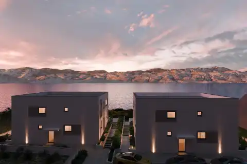 Pag - Luxuriöses Drei-Zimmer-Penthouse, Neubau