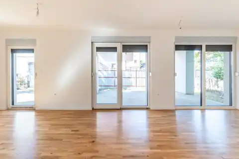 Zagreb, Rudeš - Moderna novoizgrađena kuća
