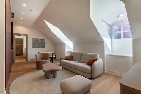 Stan 56 m² za najam — prvi najam, Centar