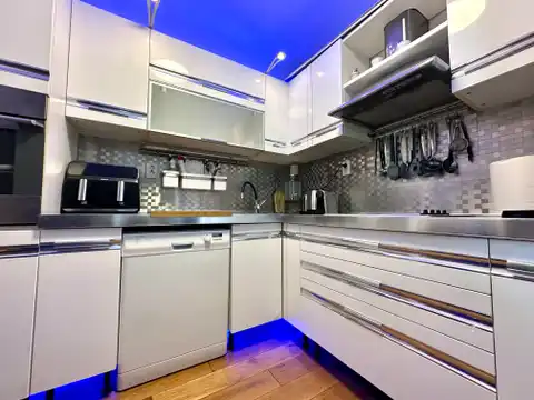 Split, Bačvice - Trosoban stan blizu centra
