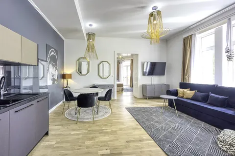 Crikvenica, Centro - Moderno appartamento trilocale in posizione privilegiata 110 m2
