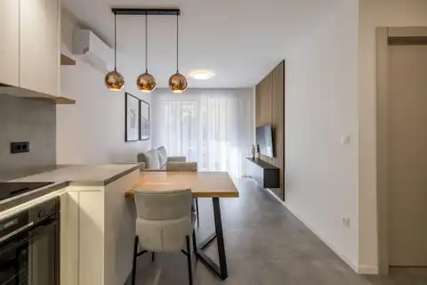 Split, Pazigrad - Jednosoban stan sa loggiom i garažom