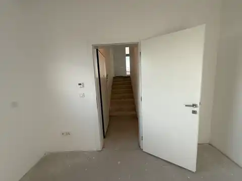 Zagreb, Laščina - penthouse u novogradnji sa prostranom terasom