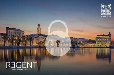 Trogir, Okrug Gornji - Penthouse s terasom i pogledom na more