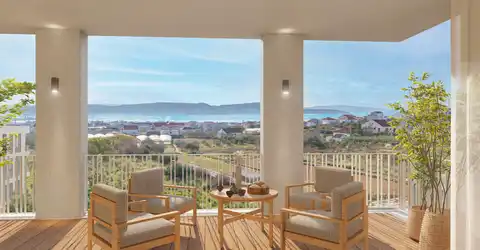 Trogir, Seget Donji – Luxusný apartmán s výhľadom na more, novostavba