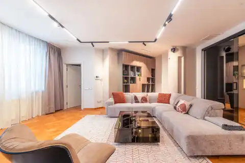 Zagreb, Center - Luxurious four-room apartment in the city center