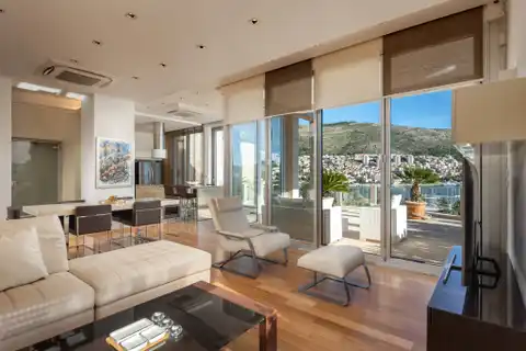 Dubrovnik, Lapad – penthouse 268 m², krovna terasa, bazen, garaža