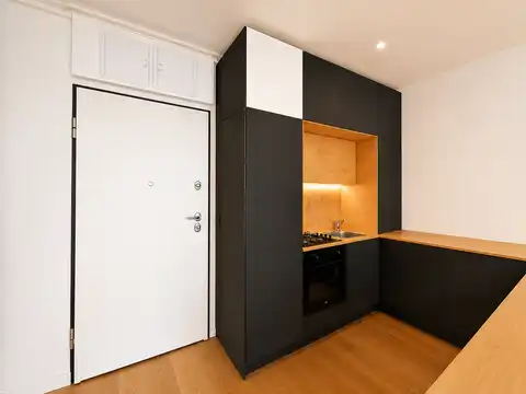 Stan 58 m², Trnje — 2S, loggia, garažno mjesto