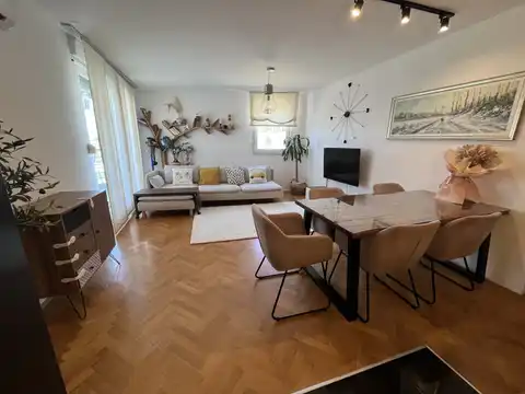 Solin, Sv. Kajo - Appartamento di tre stanze con loggia e vista mare