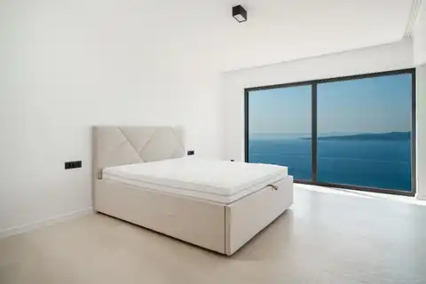 Makarska, Brela - Luksuzna vila s panoramskim pogledom na more 317 m2