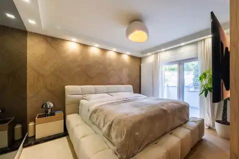 Zagreb, Šestine - Stan 125 m², renoviran, vrt, parking
