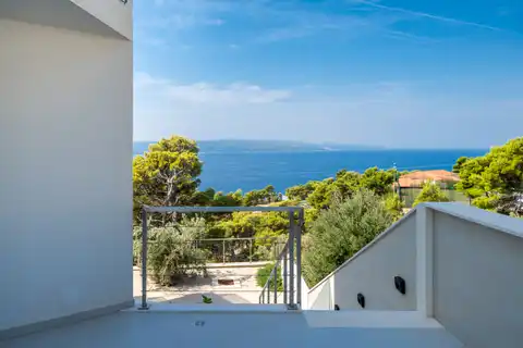 Makarska, Brela - Luksuzna vila s panoramskim pogledom na more 317 m2