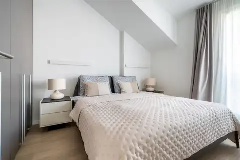 Čiovo, Okrug Gornji – vila s dvije jedinice, bazenom i pogledom