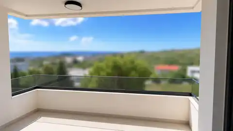 Split,Kila-Dvosoban stan sa loggiom i parking mjestom, USELJIVO ODMAH!
