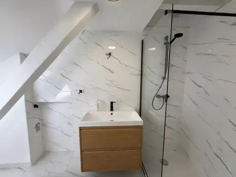 Zagreb, Center - Renovated three-room attic apartment