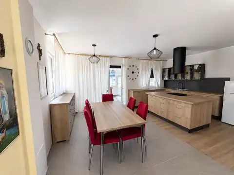 Dům 178 m², Gornji Dubrava—novostavba 2026, pouze udržitelná