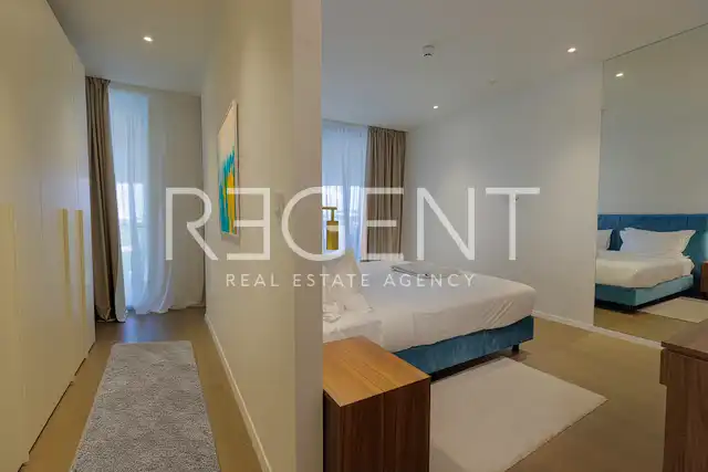 Istra, Petram Resort – trosoban apartman 95 m², balkon, pogled na park