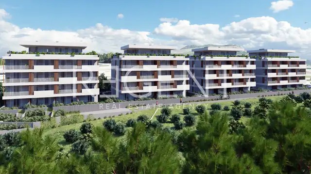 Split, Pazdigrad - Dvosobno stanovanje z velikim vrtom