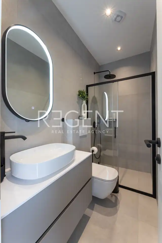 Trogir, Seget - Modern villa with heated pool and sea view